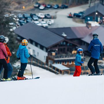 Picture of 1 Hour Private Ski Lesson - 9am